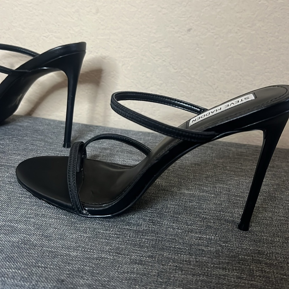 Open Toe Heels - Picture 6 of 9
